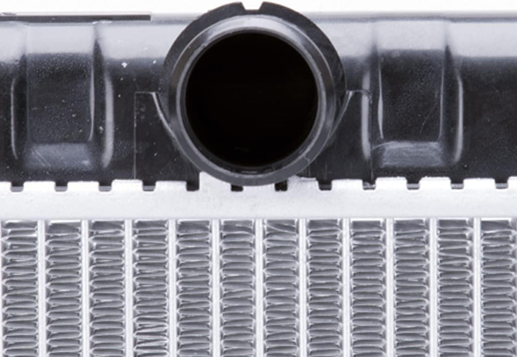 2578 Radiator Compatible with 2003-2007 Nissan Murano
