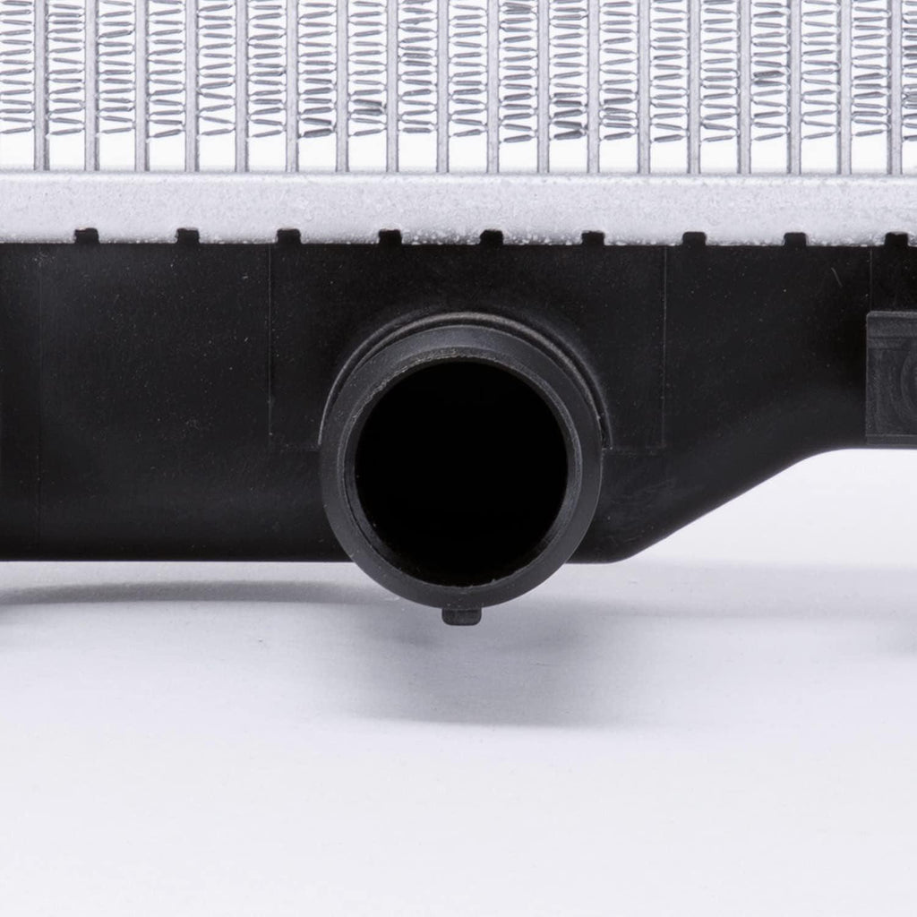 13585 Radiator (Compatible with MAZDA Cx-3 Replacement)