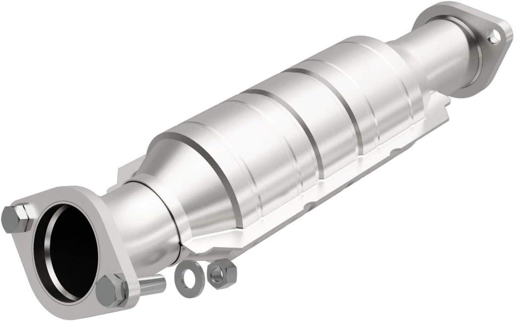 Magnaflow Direct-Fit Catalytic Converter 24426 - HM Grade, EPA Compliant