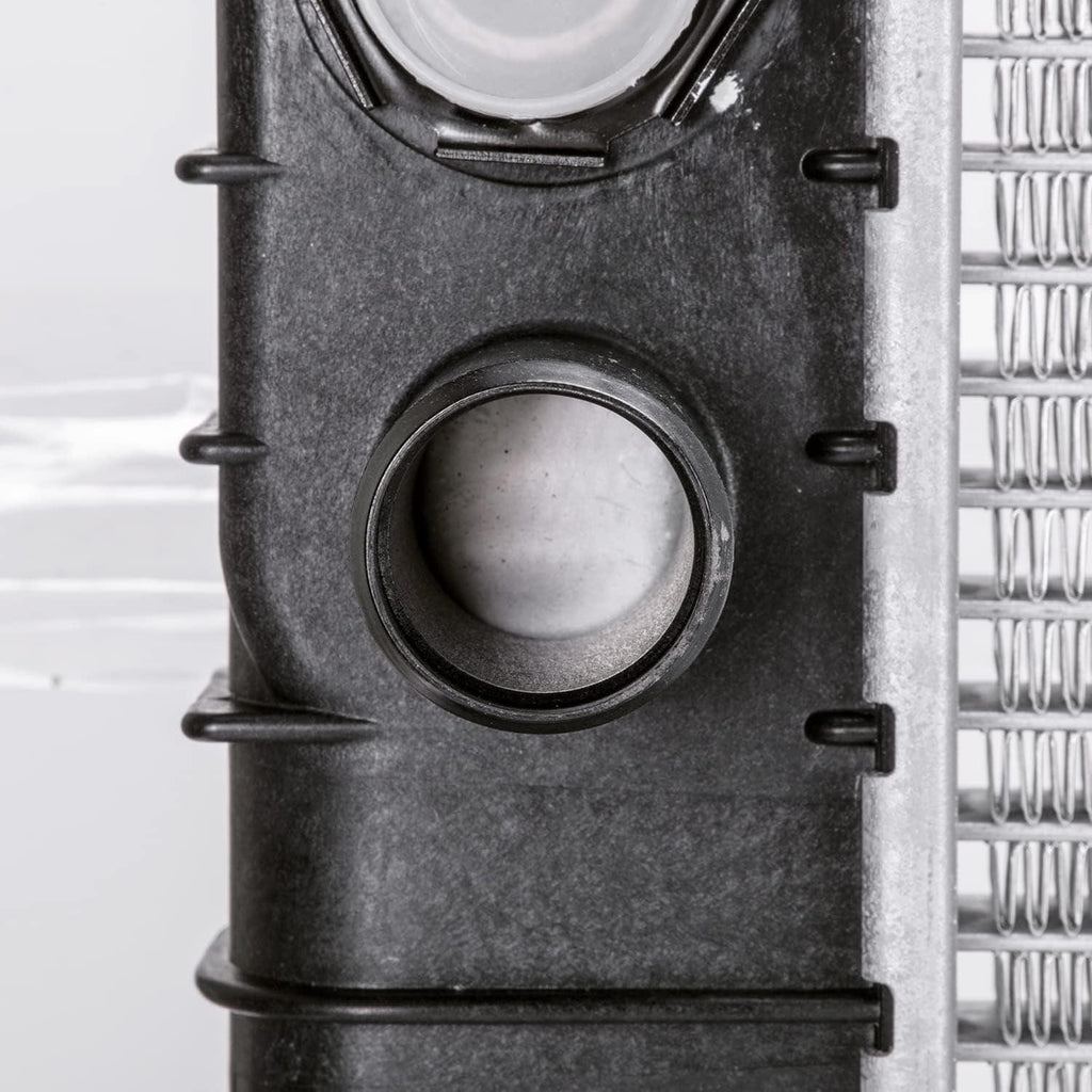 2003 Radiator Compatible with 1996-2005 Chevrolet Astro Van