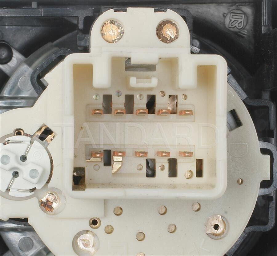 Standard Ignition Headlight Switch for Five Hundred, Montego HLS-1272