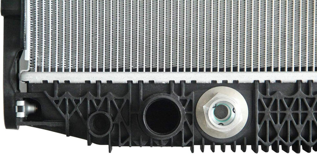 13689 Radiator Compatible with 2017-2020 Chevrolet Colorado