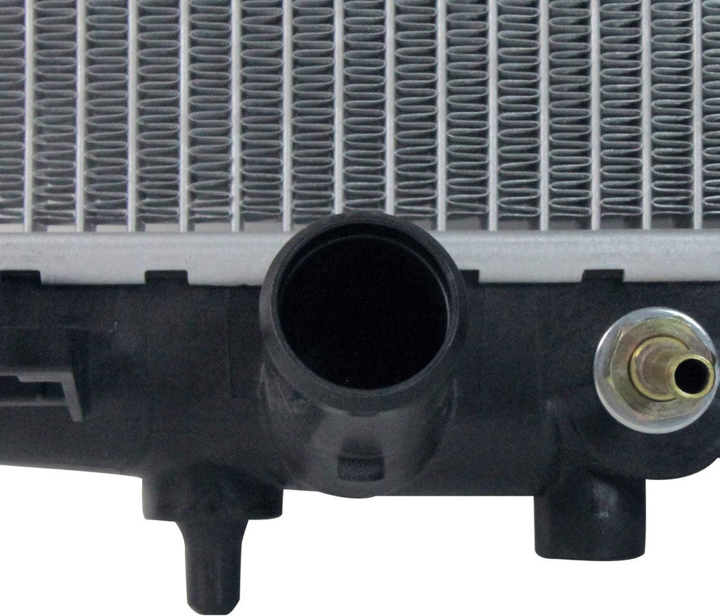 2790 Replacement Radiator for Kia Amanti