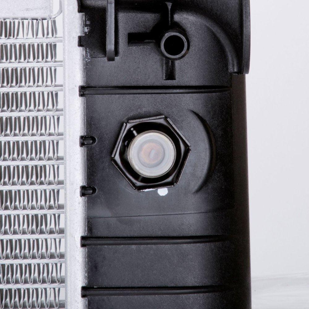 13029 Radiator for Escalade, Chevy / GMC, Suburban, Tahoe GM3010476