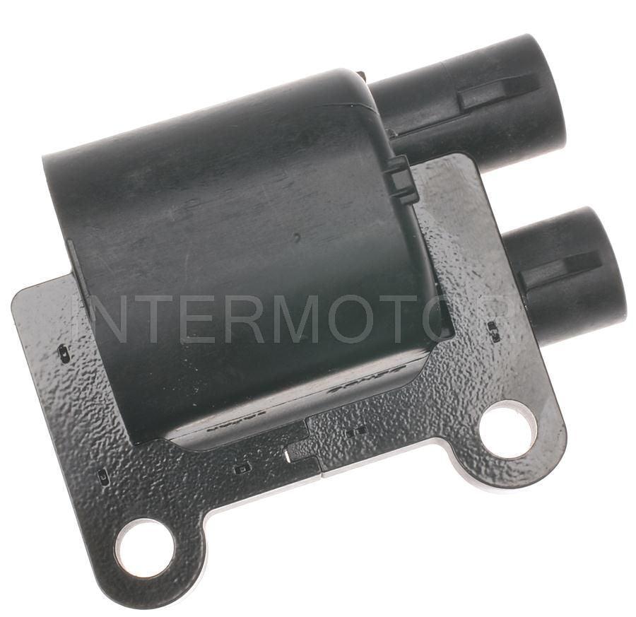 Standard Ignition Ignition Coil for Prizm, Corolla UF-246