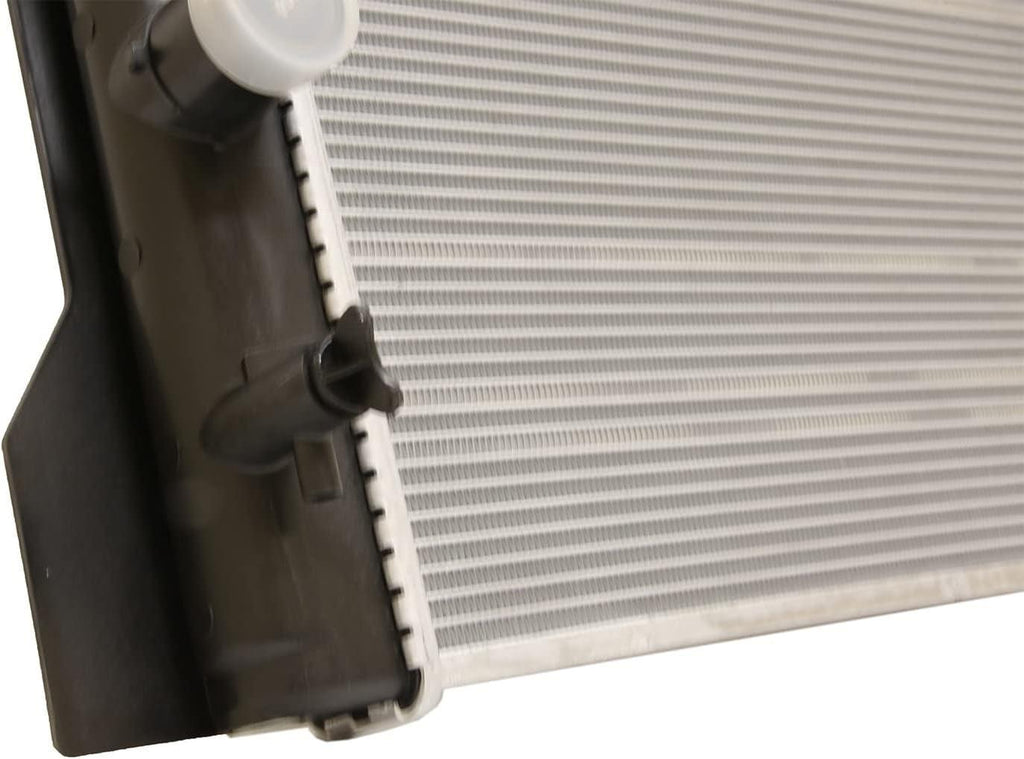 13049 Toyota 1-Row Plastic Aluminum Replacement Radiator
