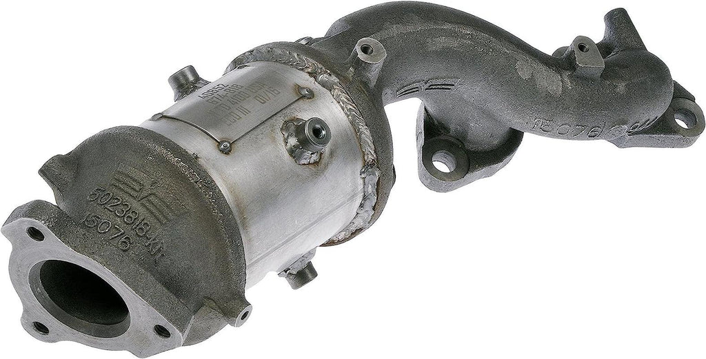 674-818 Passenger Side Manifold Converter - Not CARB Compliant Compatible with Select Nissan Models (Made in USA)