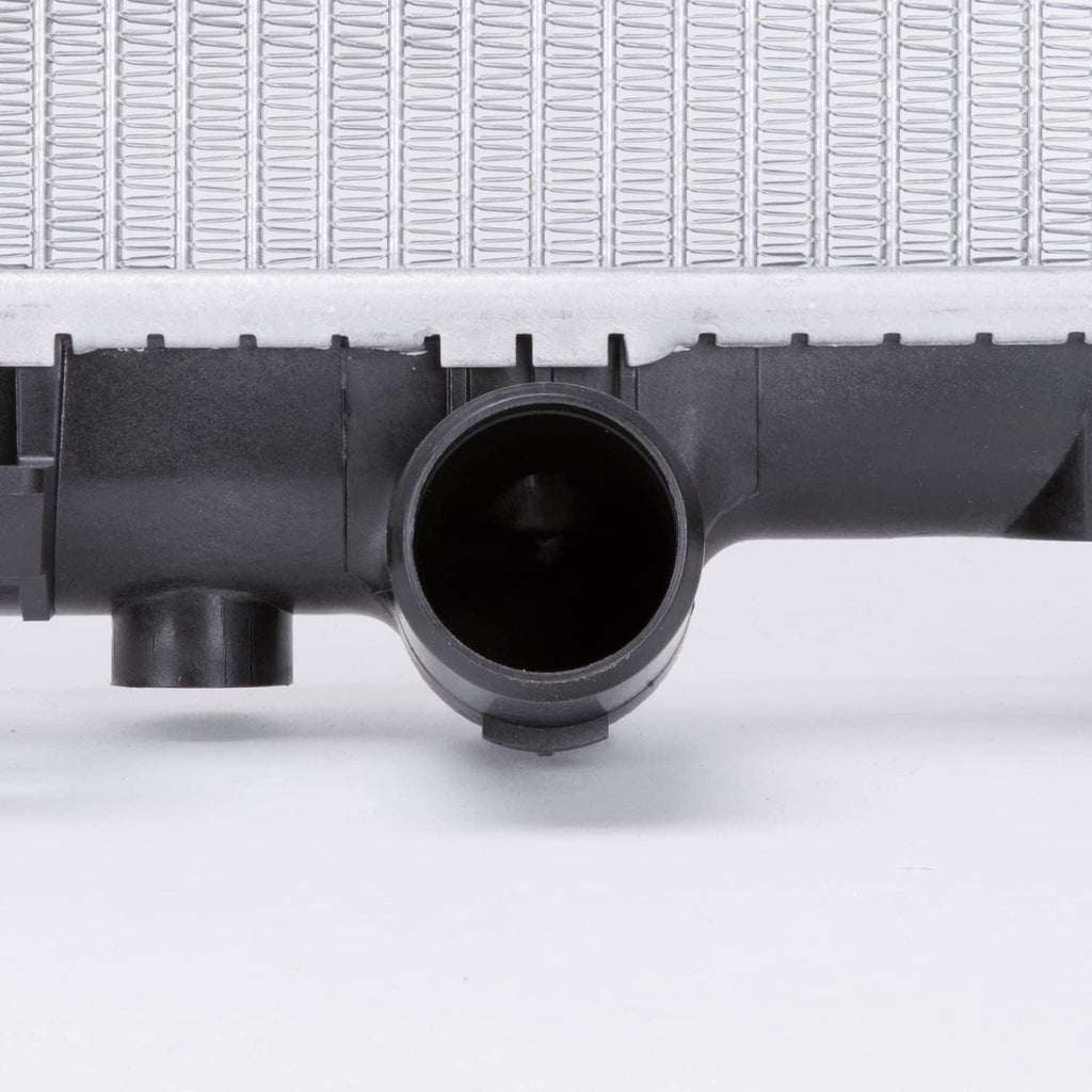 2415 Compatible with NISSAN Altima 1-Row Plastic Aluminum Replacement Radiator