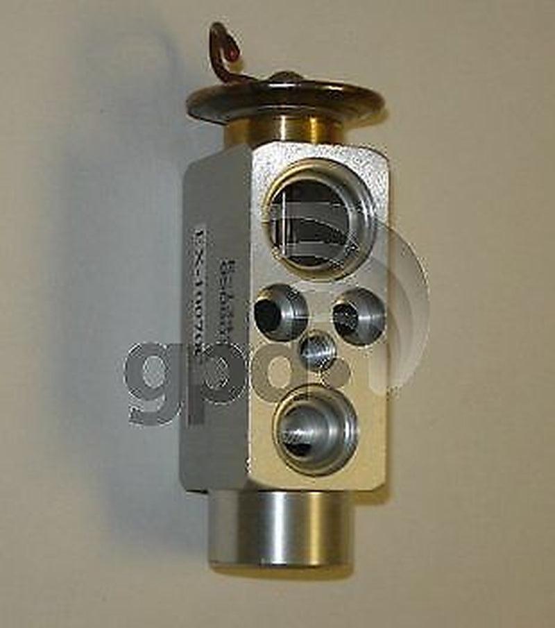 Global Parts A/C Compressor and Component Kit for 1992 Jaguar XJS 9743011