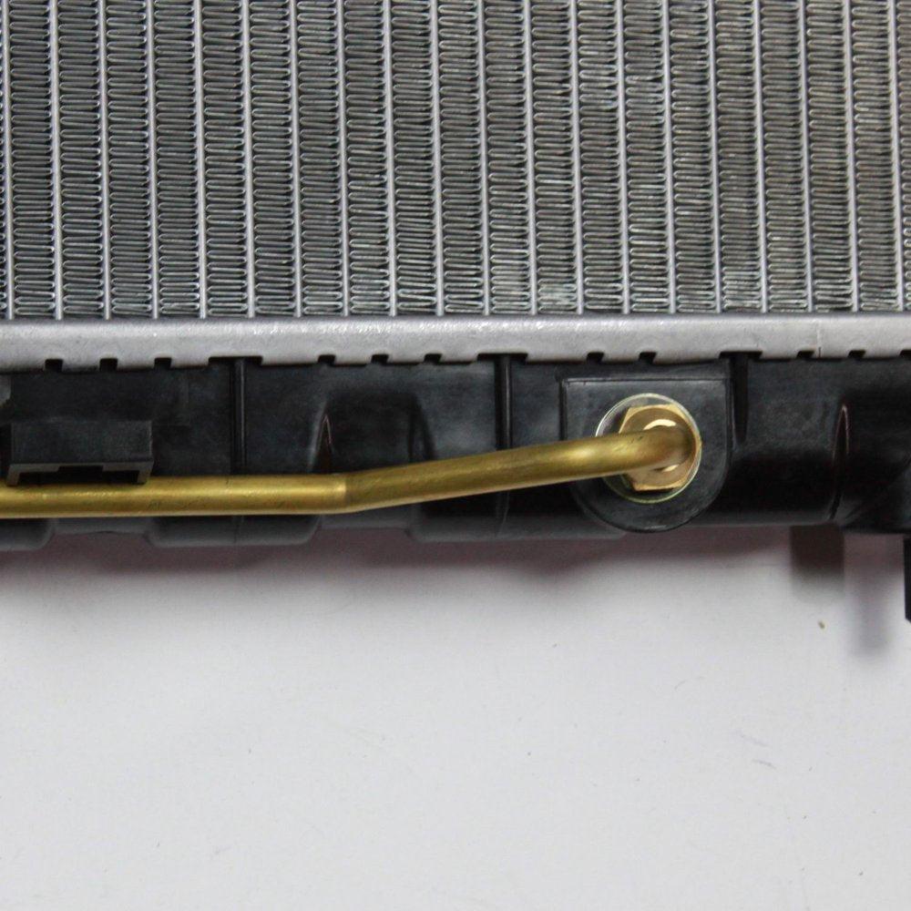 2387 Plastic/Aluminum Radiator for Hyundai Elantra, Tiburon HY3010111