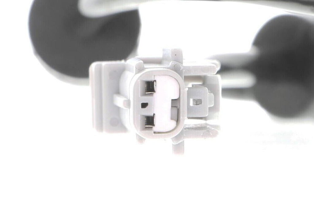 Vemo ABS Wheel Speed Sensor for Nissan V38-72-0163