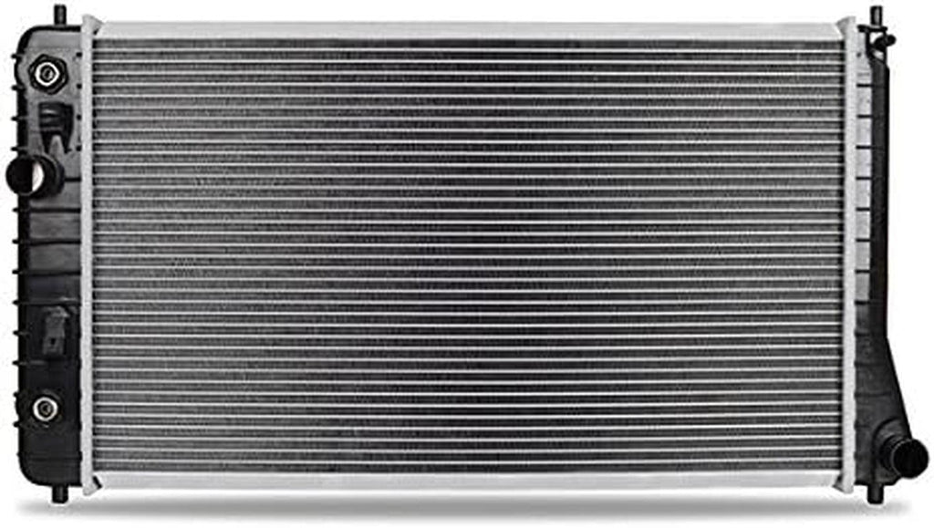 Plastic End-Tank Radiator Compatible with Chevrolet Cavalier 1995-2002