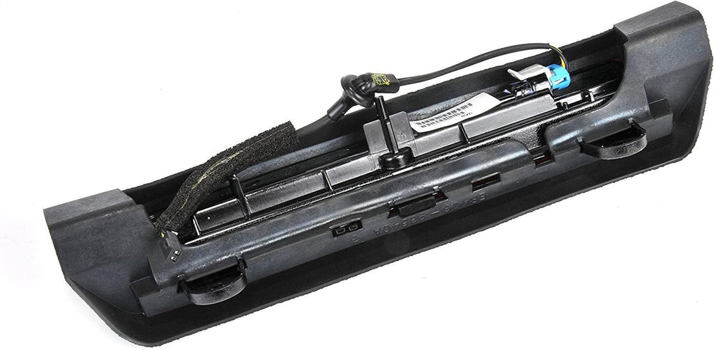 GM Genuine Parts 15170955 High Mount Stop Lamp with Seal