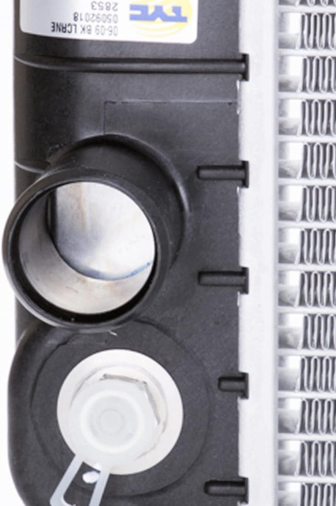 2853 Radiator Compatible with 2006-2009 Buick Lucerne