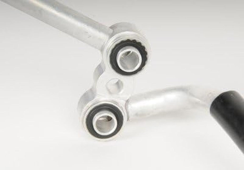 GM Genuine Parts 15-31009 Air Conditioning Compressor and Condenser Hose Assembly