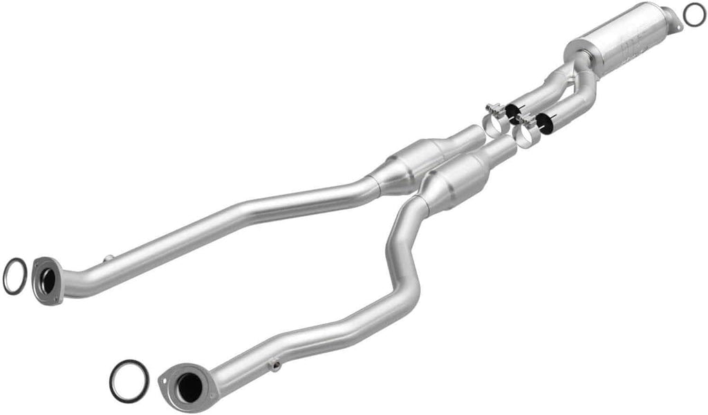 Magnaflow Direct Fit Catalytic Converter OEM Grade Federal/Epa Compliant 21-071