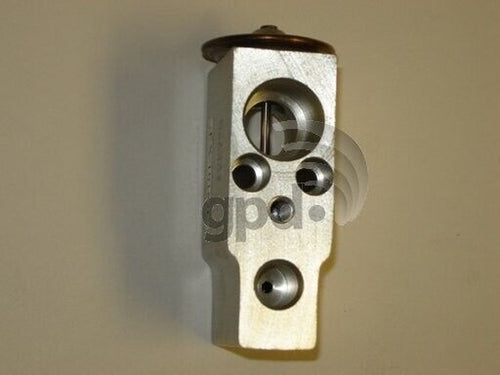 Global Parts A/C Expansion Valve for Suzuki 3411418