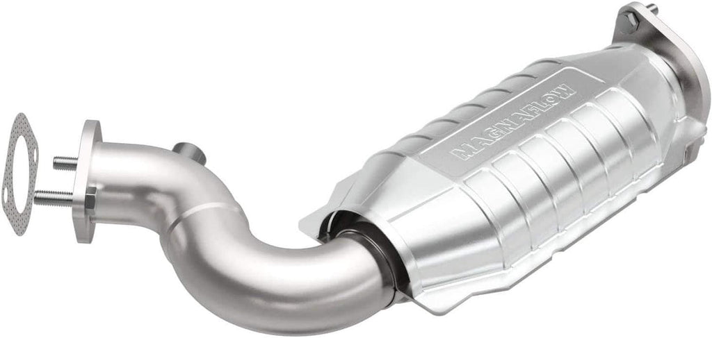 Magnaflow Direct Fit Catalytic Converter OEM Grade Federal/Epa Compliant 49170